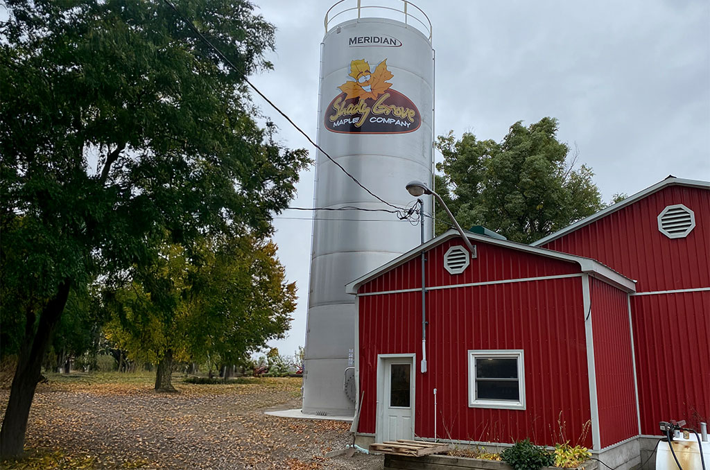Optimizing Storage Solutions for the Maple Industry & Food Production: Meridian’s Stainless Steel Flat Bottom Tanks
