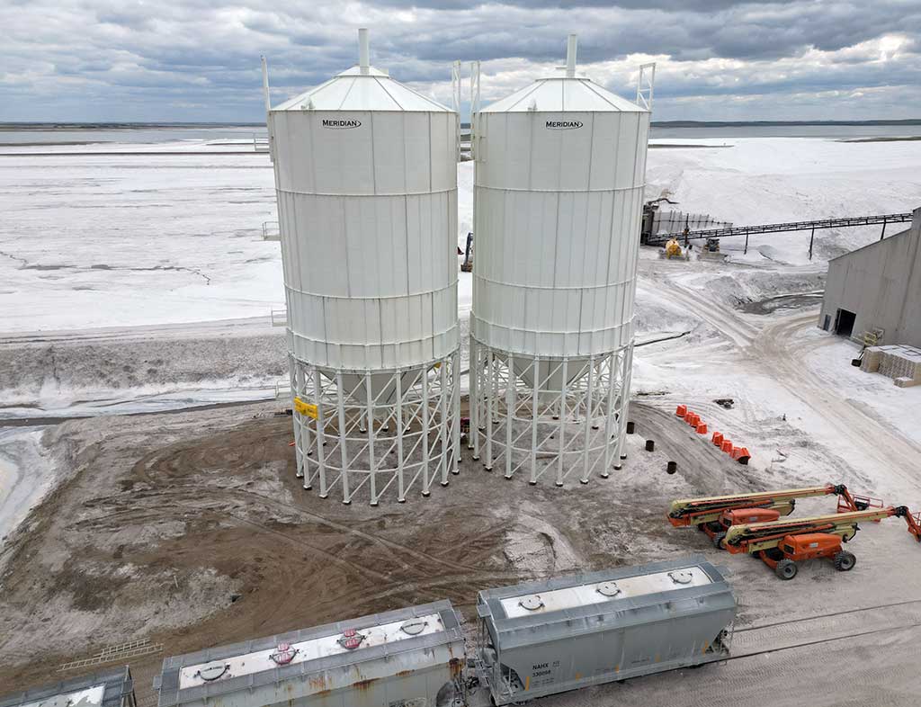 Big Solutions for the Mining Industry: Leveraging Meridian Manufacturing Silos for Bulk Storage